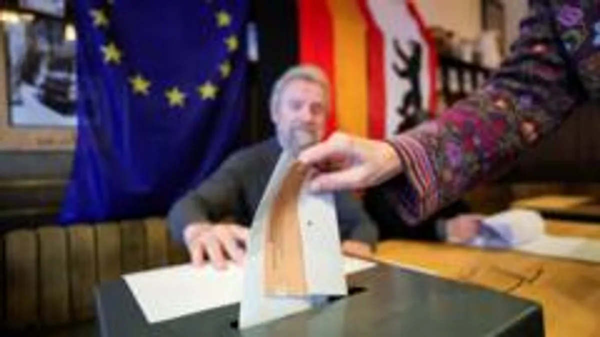 Friedrich Merz election pressure mounts ahead of Sunday