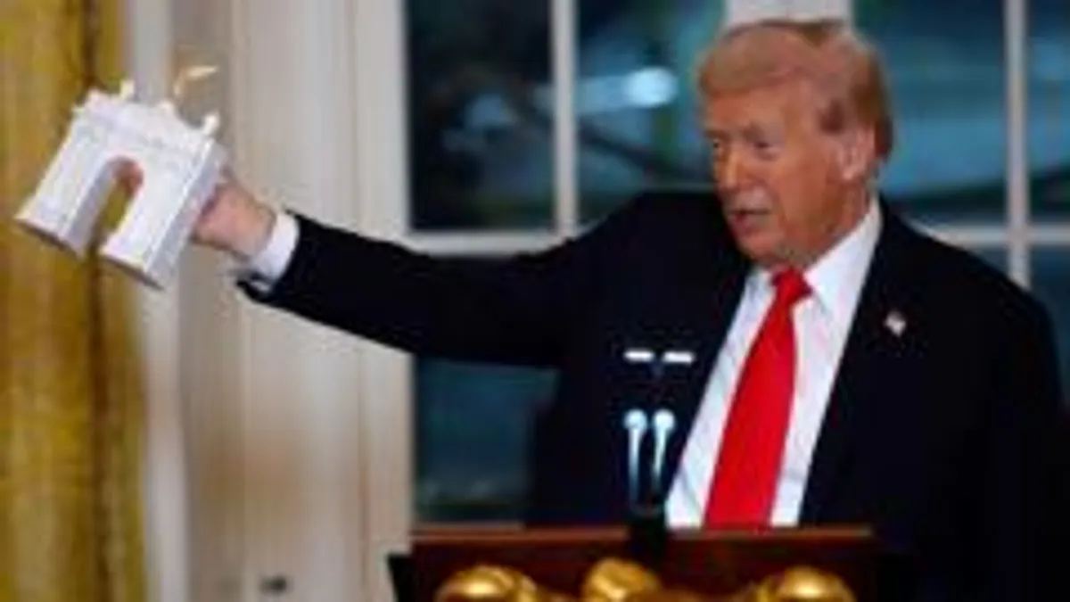 Details on the Trump triumphal arch military complex